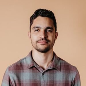 home-8-testimonial-2